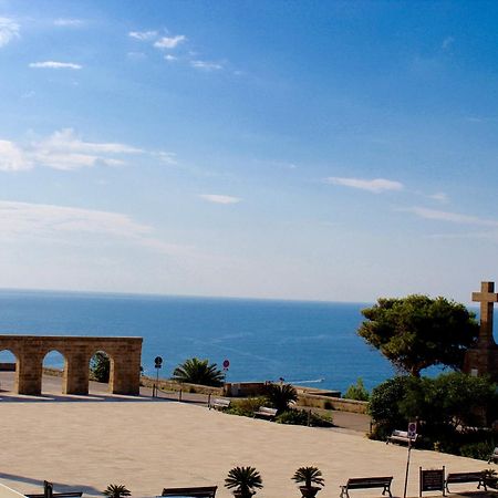 Albergo Del Santuario Santa Maria di Leuca Dış mekan fotoğraf